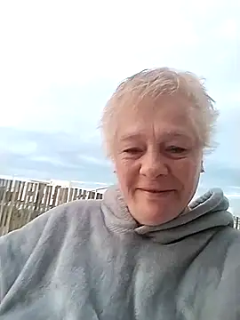 SoDi Love online show from 2, 1, 2025