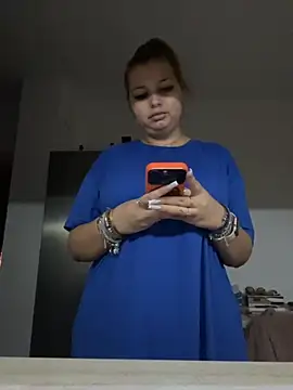 AllysonK online show from 12, 11, 2025