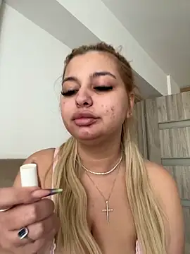 AllysonK online show from 8, 5, 2026