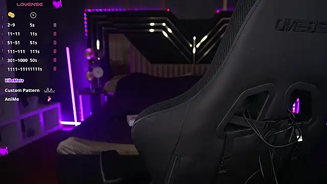 Snapshot of CoolTatis chatting on 10, 2, 2025 CoolTatis online show from 10, 2, 2025