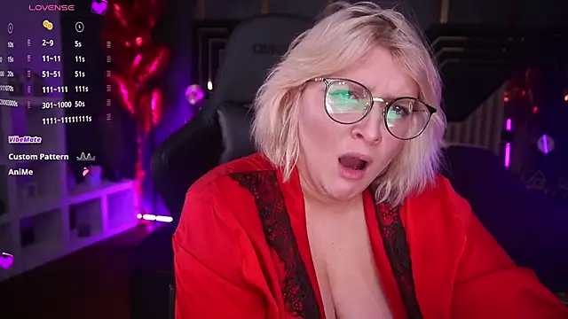 Snapshot of CoolTatis chatting on 17, 2, 2025 CoolTatis online show from 17, 2, 2025