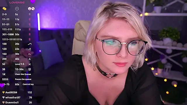 Snapshot of CoolTatis chatting on 27, 2, 2025 CoolTatis online show from 27, 2, 2025