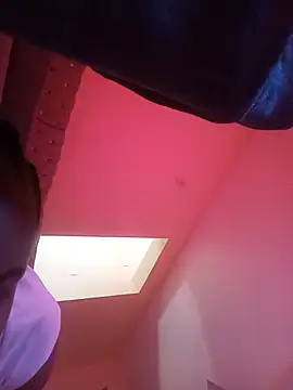 Snapshot of zainabsmile chatting on 10, 7, 2026 zainabsmile online show from 10, 7, 2026