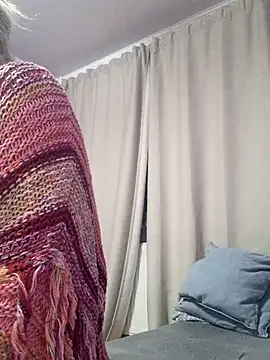 BritneyHudson online show from 5, 10, 2025