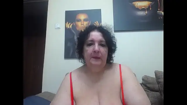 maturekorine online show from 25, 10, 2025