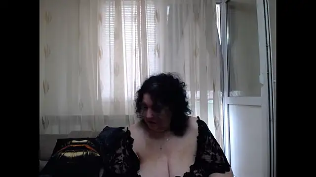 maturekorine online show from 13, 7, 2026
