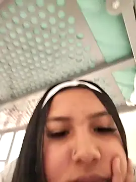 Alix sweet22 online show from 27, 12, 2024