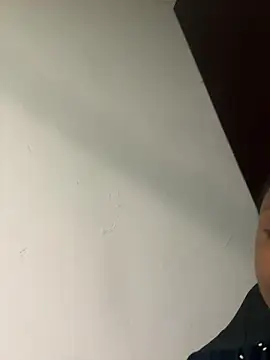 Renee-18 online show from 6, 3, 2025