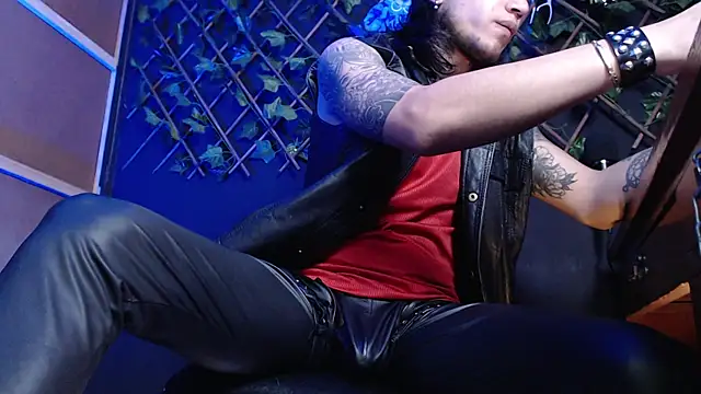 Dicaprioo  online show from 20, 11, 2025