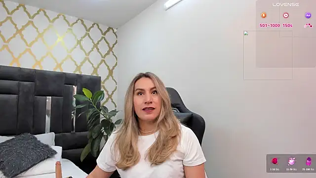 RubbyTaylor online show from 4, 8, 2026