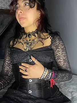  Gothiccbitch  online show from 11, 3, 2025