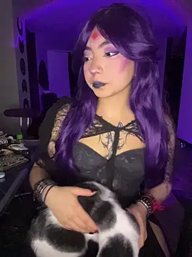 Snapshot of _Gothiccbitch_ chatting on 31, 10, 2025 Gothiccbitch online show from 31, 10, 2025