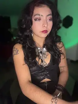 Snapshot of _Gothiccbitch_ chatting on 23, 4, 2026 Gothiccbitch online show from 23, 4, 2026