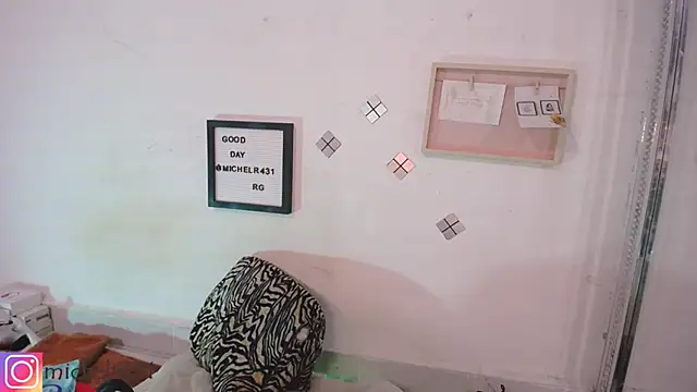 Mia  reys online show from 21, 9, 2025