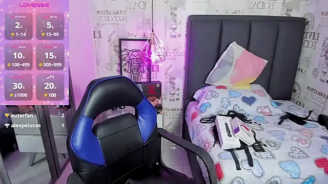 Snapshot of delilaquinn chatting on 15, 2, 2025 delilaquinn online show from 15, 2, 2025