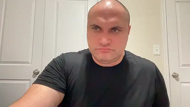 SluggishChase99 online show from 5, 2, 2025