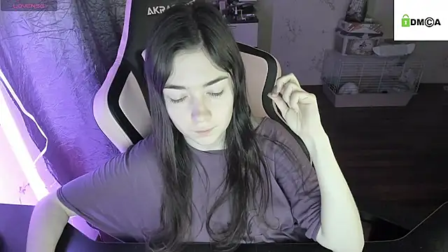 Snapshot of Crazy_forest_fairy chatting on 3, 12, 2024 Crazy forest fairy online show from 3, 12, 2024