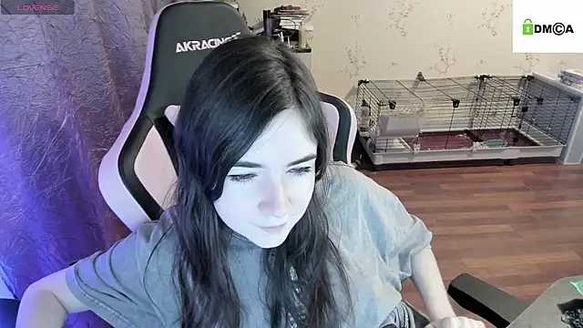 Snapshot of Crazy_forest_fairy chatting on 19, 12, 2024 Crazy forest fairy online show from 19, 12, 2024