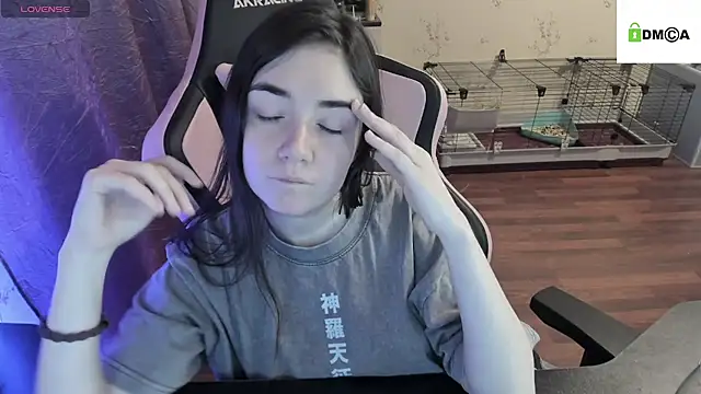 Snapshot of Crazy_forest_fairy chatting on 28, 12, 2024 Crazy forest fairy online show from 28, 12, 2024