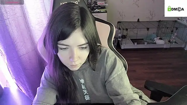 Snapshot of Crazy_forest_fairy chatting on 18, 2, 2025 Crazy forest fairy online show from 18, 2, 2025