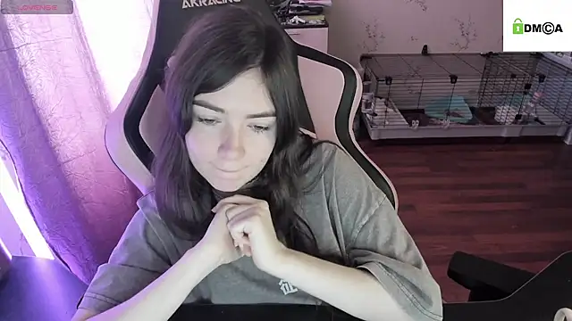 Snapshot of Crazy_forest_fairy chatting on 18, 2, 2025 Crazy forest fairy online show from 18, 2, 2025