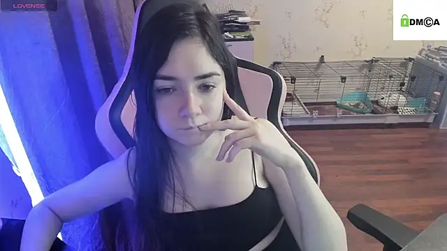 Snapshot of Crazy_forest_fairy chatting on 5, 3, 2025 Crazy forest fairy online show from 5, 3, 2025