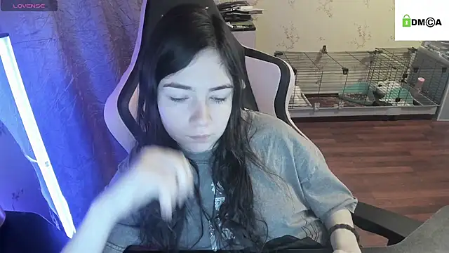 Snapshot of Crazy_forest_fairy chatting on 8, 3, 2025 Crazy forest fairy online show from 8, 3, 2025