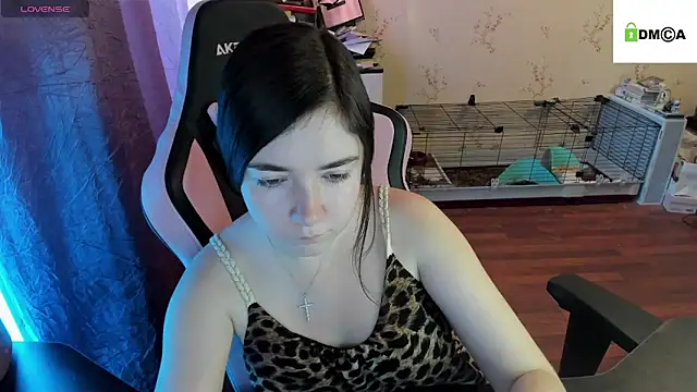 Snapshot of Crazy_forest_fairy chatting on 9, 10, 2025 Crazy forest fairy online show from 9, 10, 2025