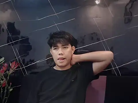 Snapshot of hoenika chatting on 2, 2, 2026 hoenika online show from 2, 2, 2026