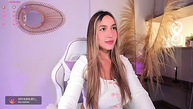 ashley2004 x online show from 25, 9, 2025