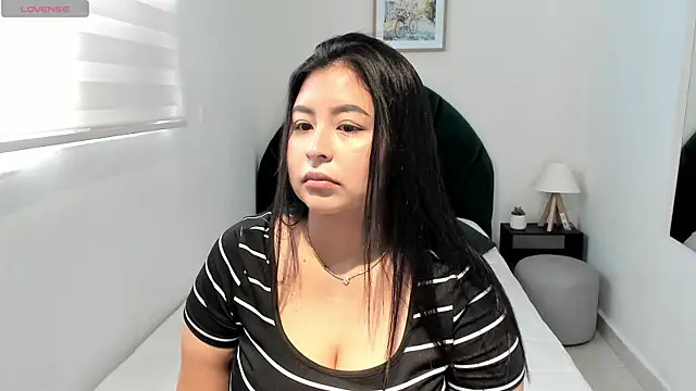  alaiasmile  online show from 18, 5, 2026