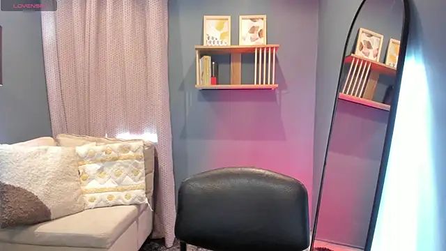  alaiasmile  online show from 12, 6, 2026