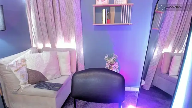  alaiasmile  online show from 19, 6, 2026