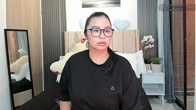  alaiasmile  online show from 3, 8, 2026