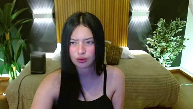 Snapshot of dafne_bss chatting on 17, 12, 2024 dafne bss online show from 17, 12, 2024