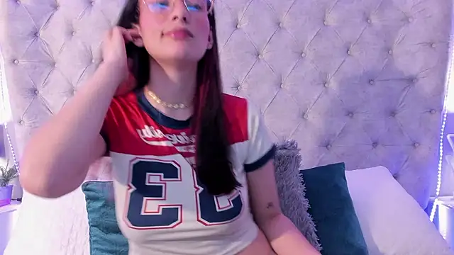 Snapshot of dafne_bss chatting on 19, 2, 2026 dafne bss online show from 19, 2, 2026