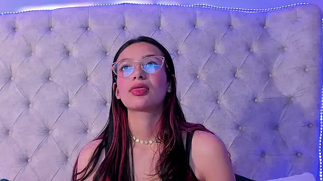 Snapshot of dafne_bss chatting on 24, 2, 2026 dafne bss online show from 24, 2, 2026