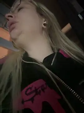 Snapshot of Teya_moon_ chatting on 27, 2, 2025 Teya moon  online show from 27, 2, 2025