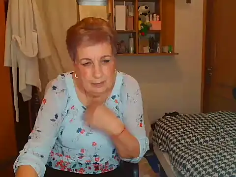 Victoria5643 online show from 21, 2, 2025