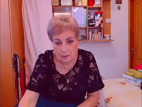 Victoria5643 online show from 27, 9, 2025