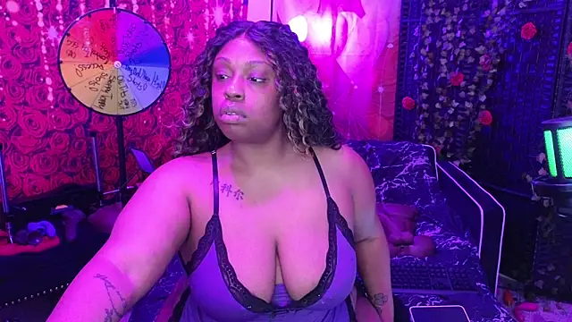 Snapshot of cheriserozequeen chatting on 21, 3, 2026 cheriserozequeen online show from 21, 3, 2026