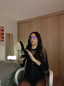 DanyNova Co online show from 5, 8, 2026