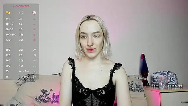 Snapshot of cheryl_mason chatting on 29, 1, 2025 cheryl mason online show from 29, 1, 2025