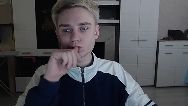 angryzan online show from 18, 3, 2025