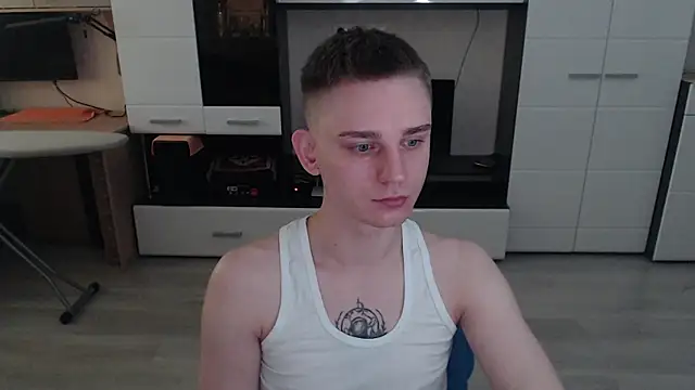 angryzan online show from 2, 10, 2025