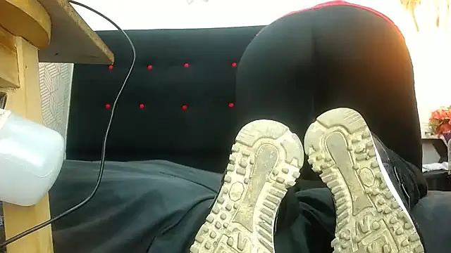 hairy pussywet online show from 9, 12, 2024