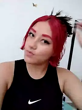 Snapshot of littleangel1_m chatting on 12, 3, 2025 littleangel1 m online show from 12, 3, 2025