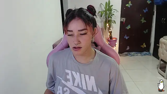 Snapshot of littleangel1_m chatting on 27, 9, 2025 littleangel1 m online show from 27, 9, 2025