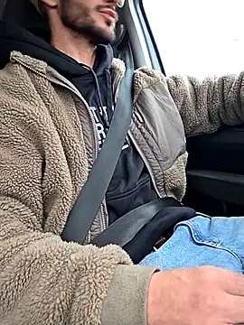 Zeefy online show from 3, 11, 2025