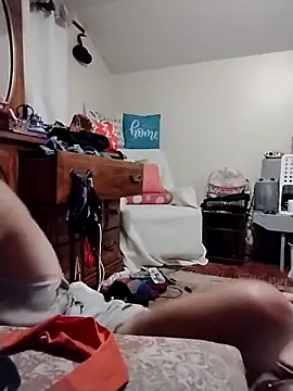 whitetrashdirtyslut online show from 11, 9, 2025